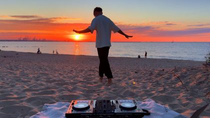 Chill Summer Deep House Mix – Sunset Vibes by Paxtone